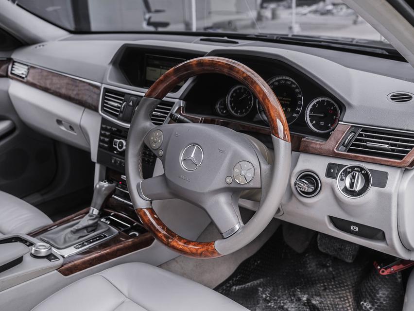 รหัสรถ 67GG2818 Benz E250 CDI W212 Elegance ปี 2012 19