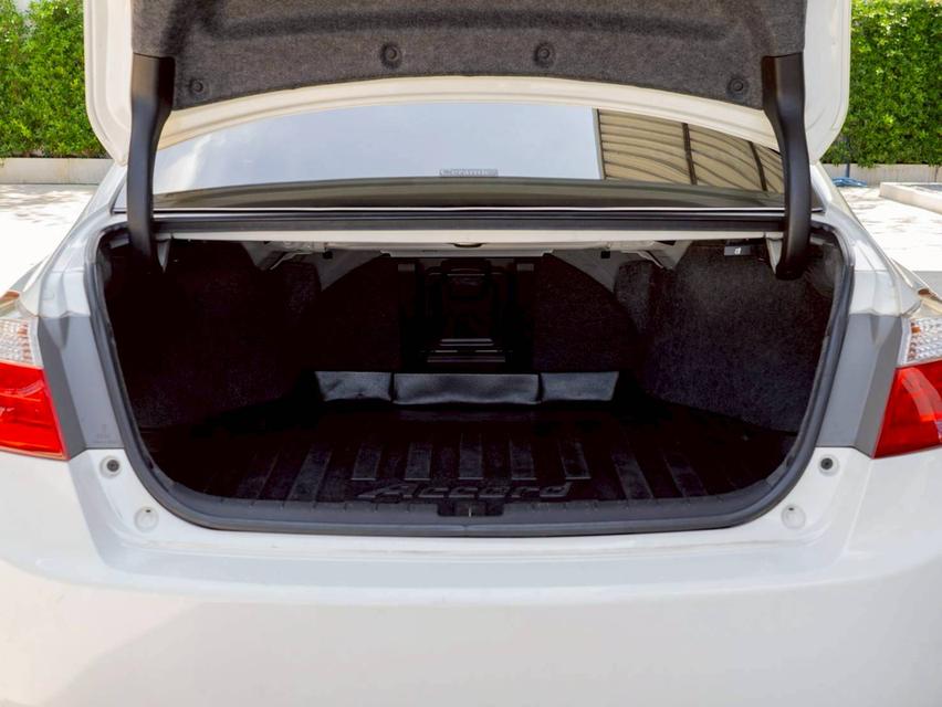 Honda Accord 2.4 Tech ปีจด 2014  ประกันเครื่องเกียร์3ปี / 30,000 km. รูปที่ 9