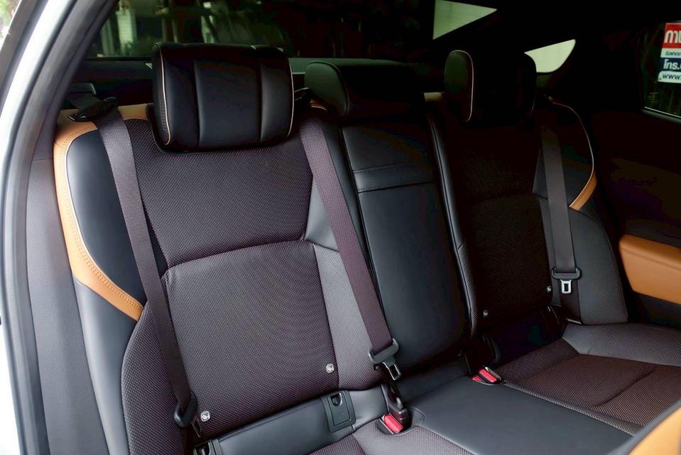 รหัสรถ PR3003 Toyota Crown Crossover RS Advance ปี 2024 12