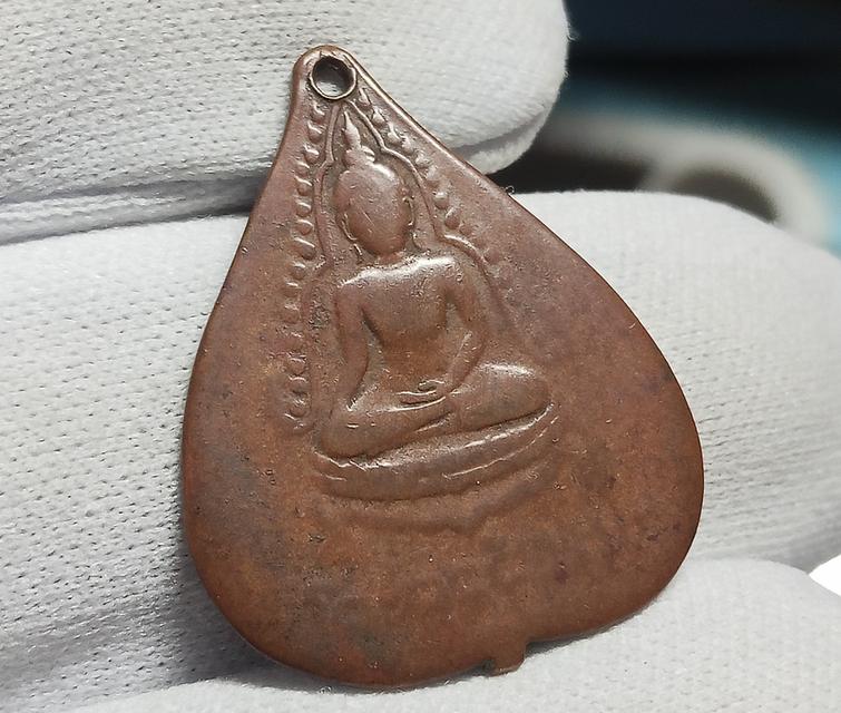เหรียญใบโพธิ์ พระพุทธชินราช - พระพุทธชินสีห์ ของเจ้าคุณเฒ่า (อธิการแจ่ม) วัดมกุฏกษัตริยารามราชวรวิหาร กรุงเทพฯ สร้างขึ้นเมื่อปี พ.ศ. 2478