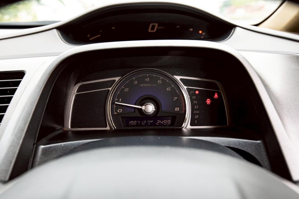 Honda Civic Fd MNC 1.8E สีเทา ปี2009 รถสวย เนียนๆคลีนๆ  15