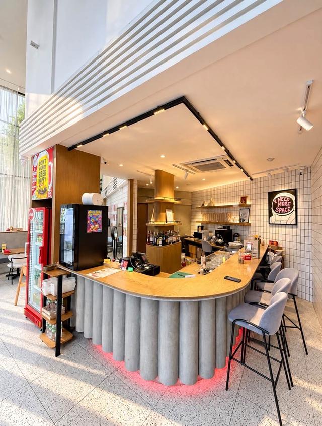 #BZ-EK0004📣 ปล่อยเซ้งร้านทำเลเอกมัย | ติด BTS อุปกรณ์ครบพร้อมเปิด📍 พิกัด: (สุขุมวิท 63 )🚗 มีที่จอดรถสะดวกสบาย💸 ราคาเซ้ง 5