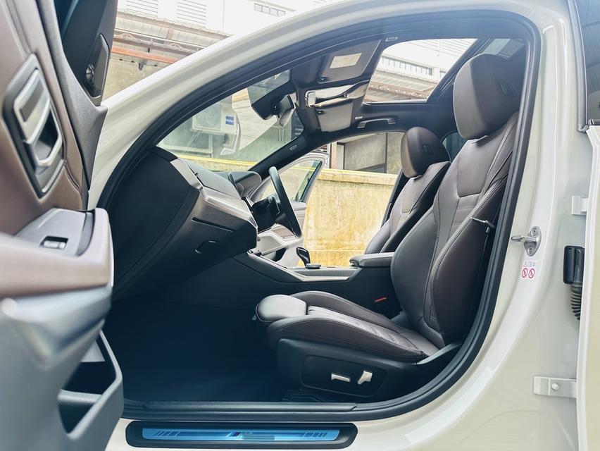 รหัสรถ TBM2929 🎖️2023 BMW 330e M Sport Plug-in Hybrid โฉม G20🎖️ 14
