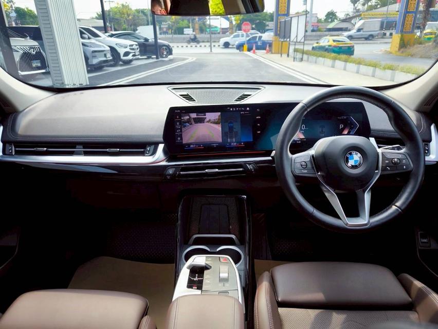 รหัสรถ KPV6126 2023 BMW X1 1.5 sDrive18i 6