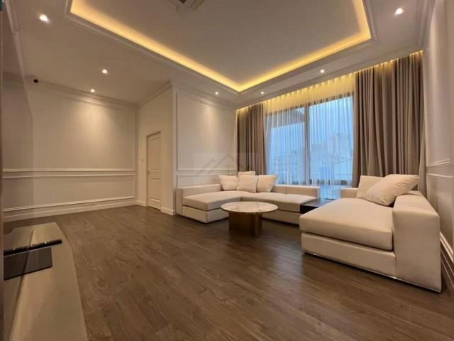 ให้เช่า Pool Villa 3 ชั้น 7 ห้องนอน ซอยอินทามระ 29 ห้วยขวาง สุทธิสาร พร้อมสระว่ายน้ำ ใกล้ BTS อารีย์, BTS สะพานควาย 5