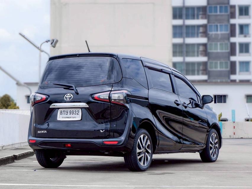 รหัสรถ QT9932 🚗TOYOTA SIENTA 1.5 V เกียร์ Auto สีดำ ปี 2019🚗 9