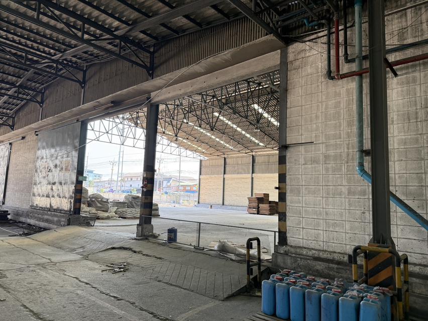 ขายที่ดิน สมุทรปราการ ด่วนนนนน  บริษัท แก้วปราการ จำกัด ติดถนน แพรกษา  ขนาด 22 ไร่ 2 งาน 96 ตรว.(9,096 ตรว.) 12