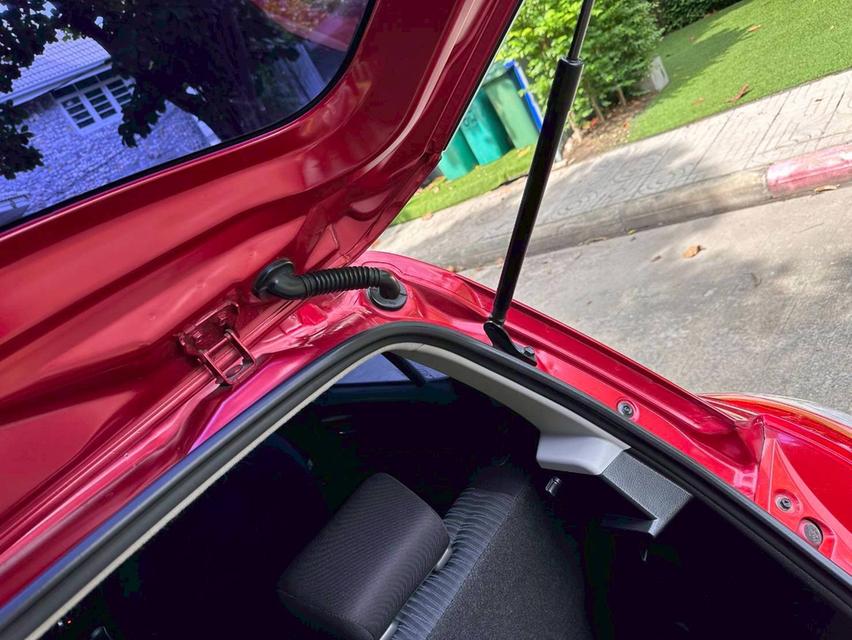 Suzuki Swift GL 1.25L CVT สีแดง ปี 2015 (แท้) 18