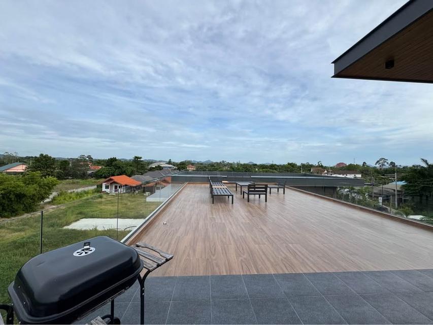 For rent luxury pool villa Pattaya 2