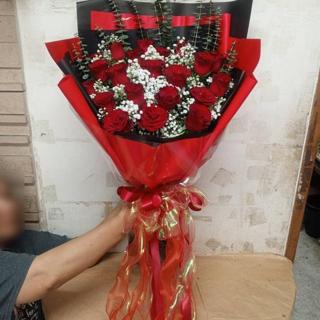 ช่อดอกไม้สด พร้อมจัดส่งให้ฟรี