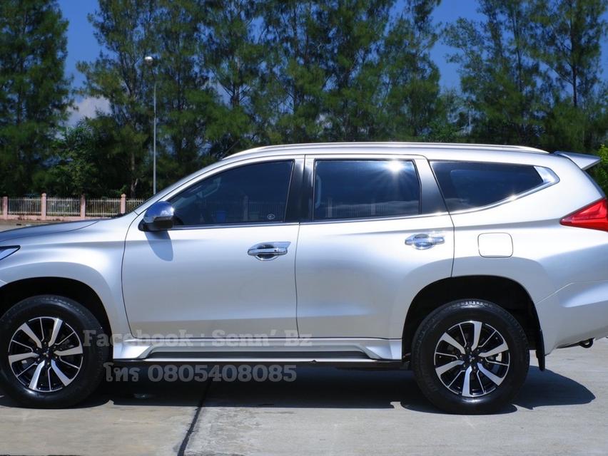 MITSUBISHI PAJERO SPORT 2.4 PREMIUM 4WD AT ปี 2015 จด 2016 สีเทา 3