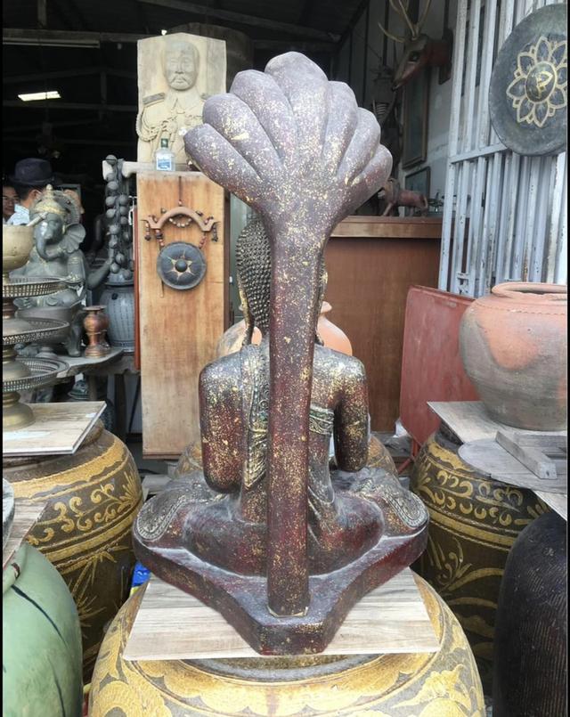 พระพุทธรูปไม้แกะสลัก พระไม้โบราณ มัณฑะเลย์ ปางนาคปรก หน้าตัก15นิ้ว