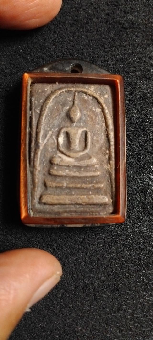 พระบ้านเก็บเก่า สมเด็จเก่าเหลี่มโบราญ