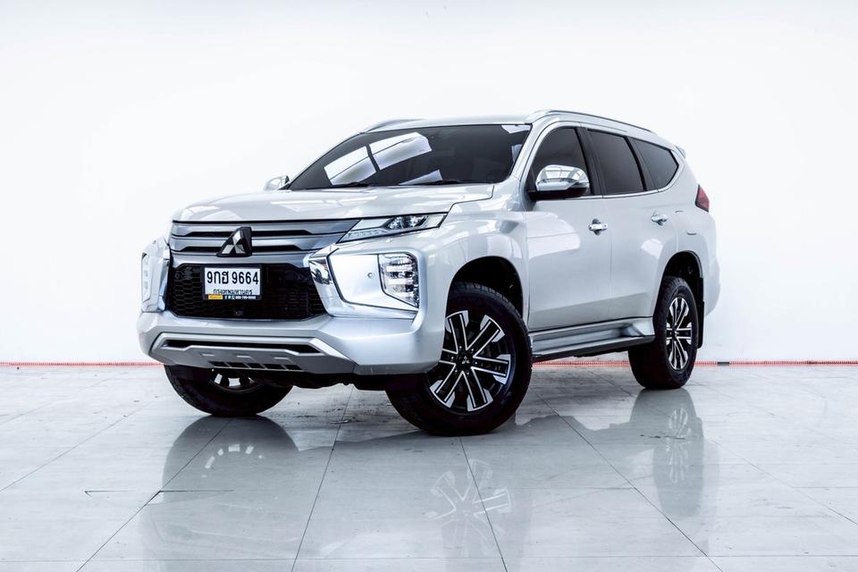 MITSUBISHI PAJERO 2.4 GT PREMIUM 2WD AT 2020Pajero Sport GT Premium ดีเซล 181HP ช่วงล่างนุ่ม นั่ง 7 ที่นั่ง