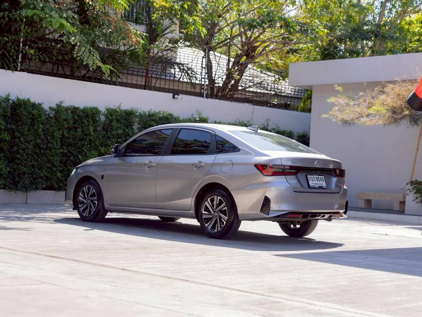 Toyota Yaris 1.2 Premium Luxury ปี 2022 ♨️ ประกันเครื่องเกียร์หลังการขาย3ปี ♨️ รูปที่ 7