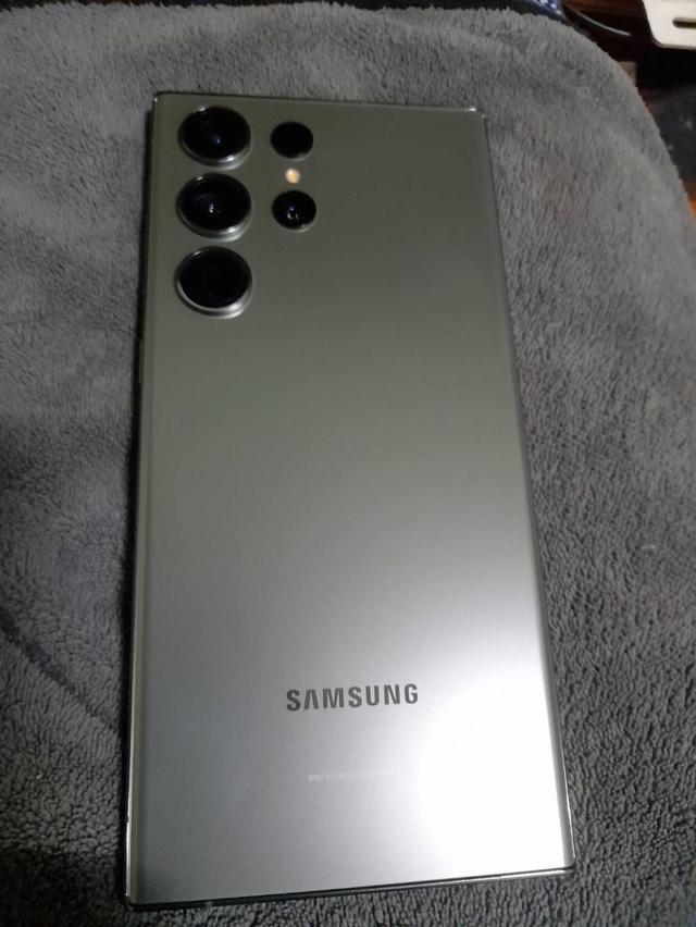 มือสอง Samsung Galaxy S22 Ultra 1