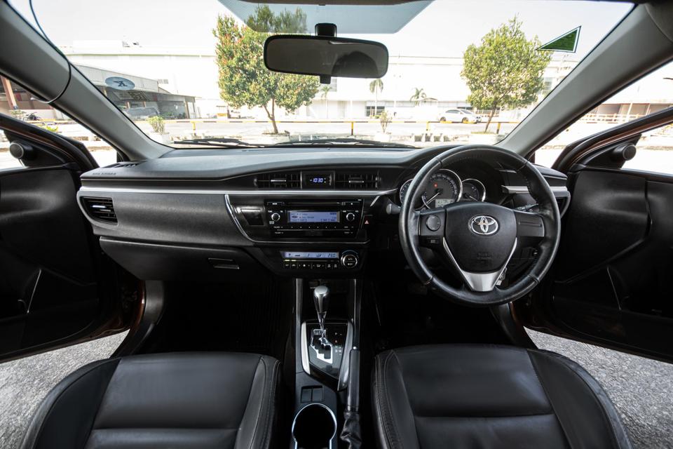 รูป Toyota Altis 1.8S Esport ปี 2014 AT สีน้ำตาล  6