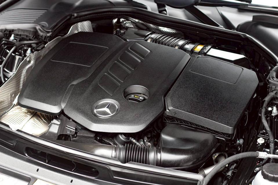 Mercedes-Benz C220d Avantgarde (W206) 2022 รถประวัติดี สวยไร้ตำหนิ 17