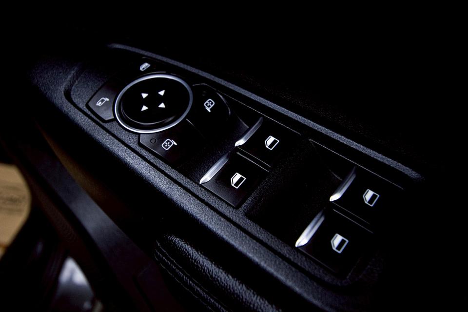 FORD EVEREST 2.0 TURBO TREND  2023  7