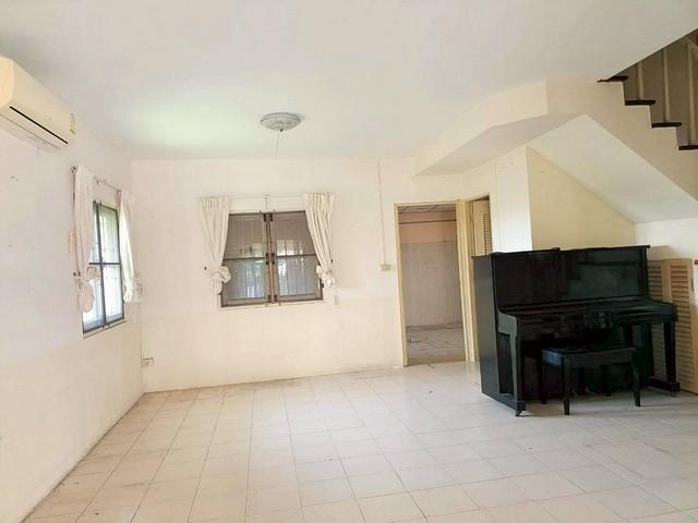 ทาวน์เฮ้าส์ในโครงการพฤกษา 31 Pruksa 31 ตำบลมหาสวัสดิ์ อำเภอพุทธมณฑล จังหวัดนครปฐม 5