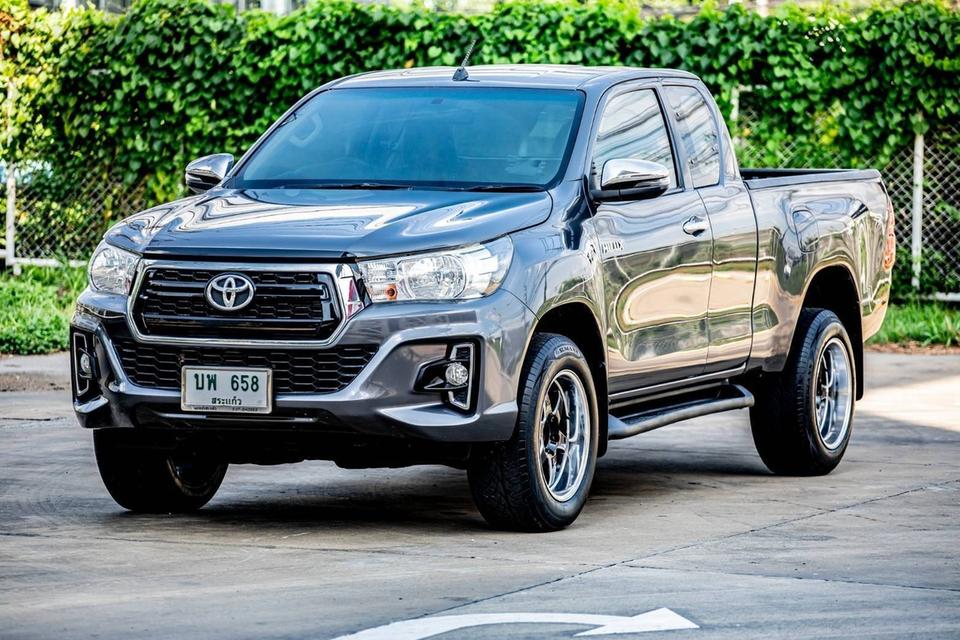 TOYOTA HILUX REVO 2.4 E PLUS PRERUNNER SMART CAB ปี 2019 สีเทา มือเดียวป้ายแดง 2