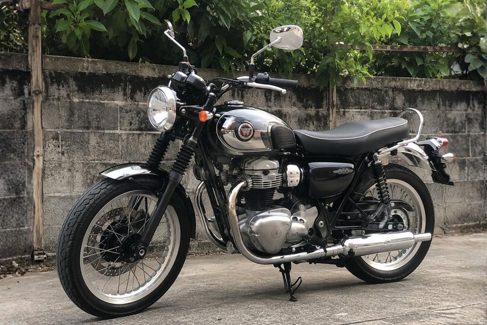 ขาย Kawasaki W800 ปี 2022 สภาพสวย เล่มพร้อมโอน รูปย่อยที่ 1