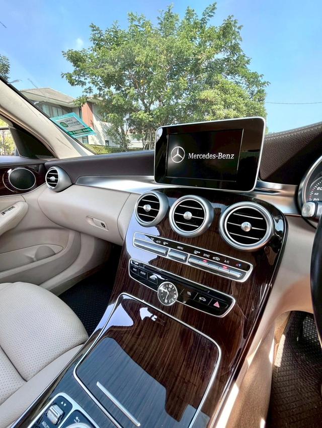 BENZ C180 ปี 2015 มือสอง 9