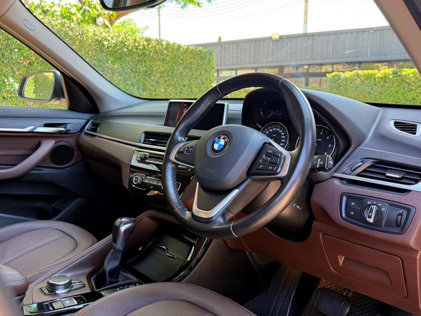 2017 BMW X1 18D XLINE รถมือเดียวออกป้ายแดง รถวิ่งน้อย เข้าศูนย์ทุกระยะ ไม่เคยมีอุบัติเหตุครับ 10