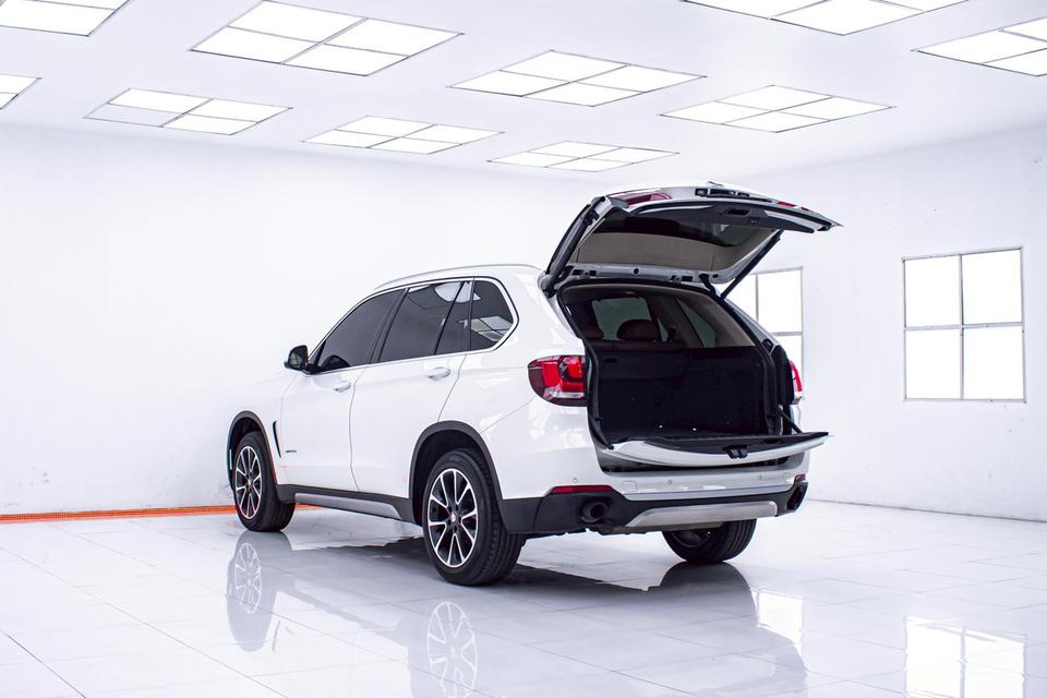 รหัสรถ 1D275 BMW X5 SDRIVE25D 2.0 LCI 2017