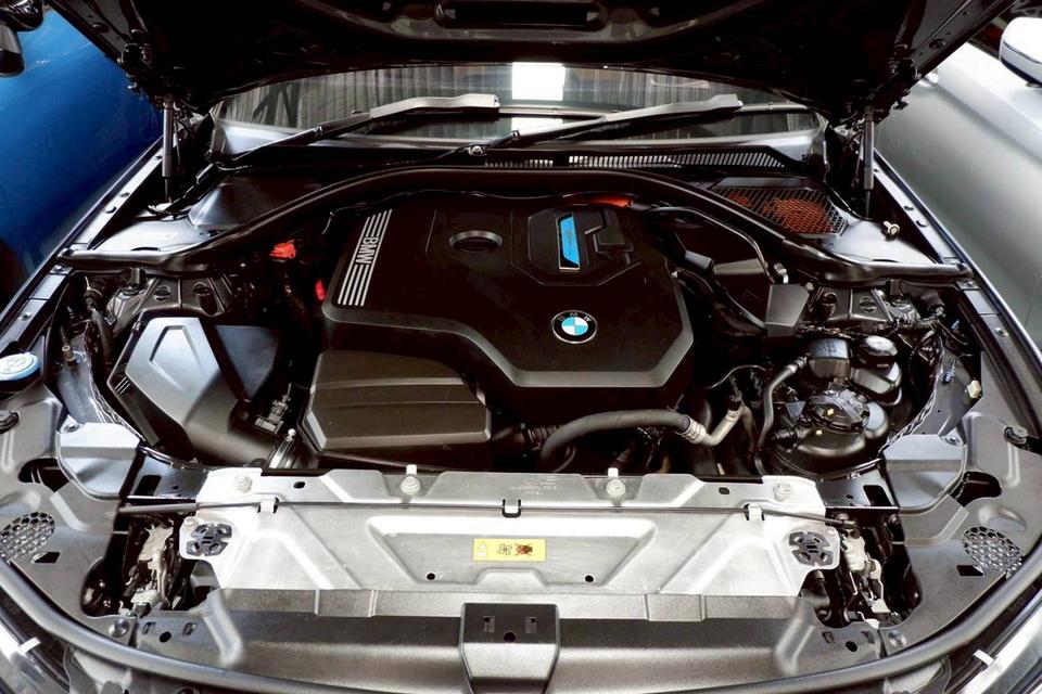 BMW 330e M-sport ปี 2020 จด 2021 11