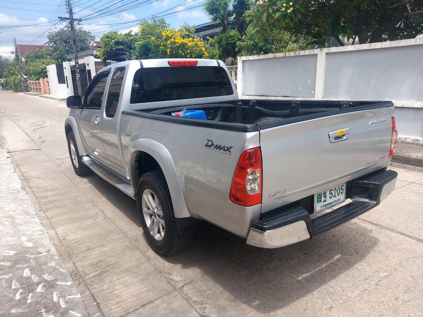 ISUZU กระบะดีเซล  2.5  SLX Hilander รูปที่ 2