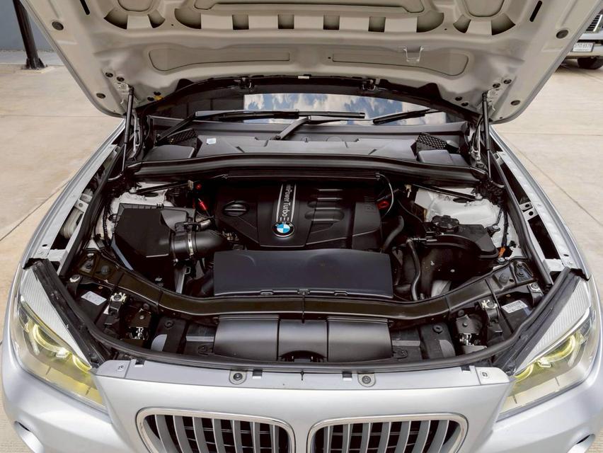 BMW X1 sDrive 20d M Sport ปี 2013 ♨️ ประกันเครื่องเกียร์3ปี30000km.♨️ รูปที่ 14