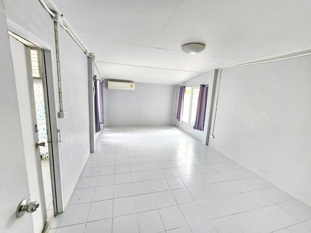 ซ.ประชาชื่น 1-8 มจพ. 4.5 กม. MRTบางซื่อ1.5 กม. 3-4นอน 60ตรว. 200ตรม. สะพาน99 450ม. บ้านเดี่ยว 2ชั้น 2น้ำ เกทเวย์ แอท บาง 8