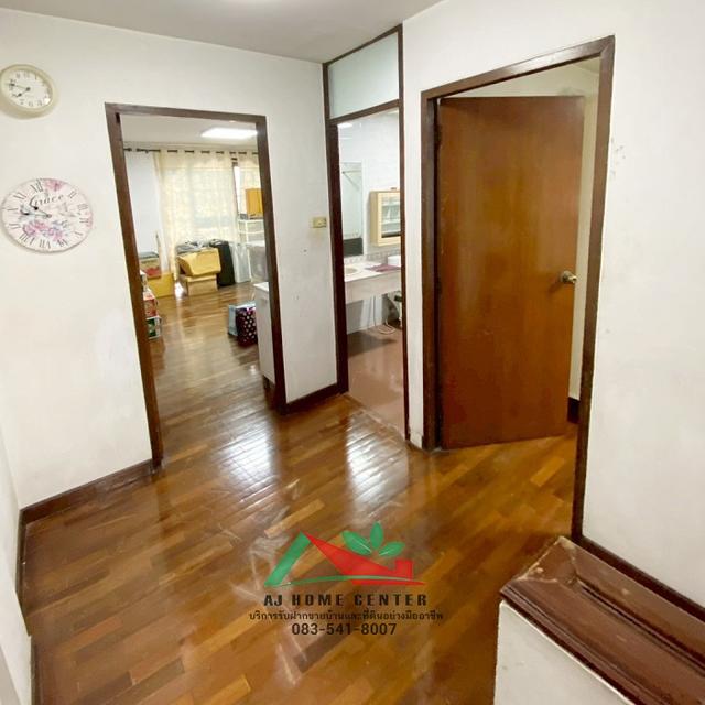 ขายถูกทาวน์โฮม3ชั้น 25ตรว. ม.พรรณวดี ซ.ลาดพร้าว64 แยก2 ทำเลดี สภาพดี ฟรียื่นกู้ 8