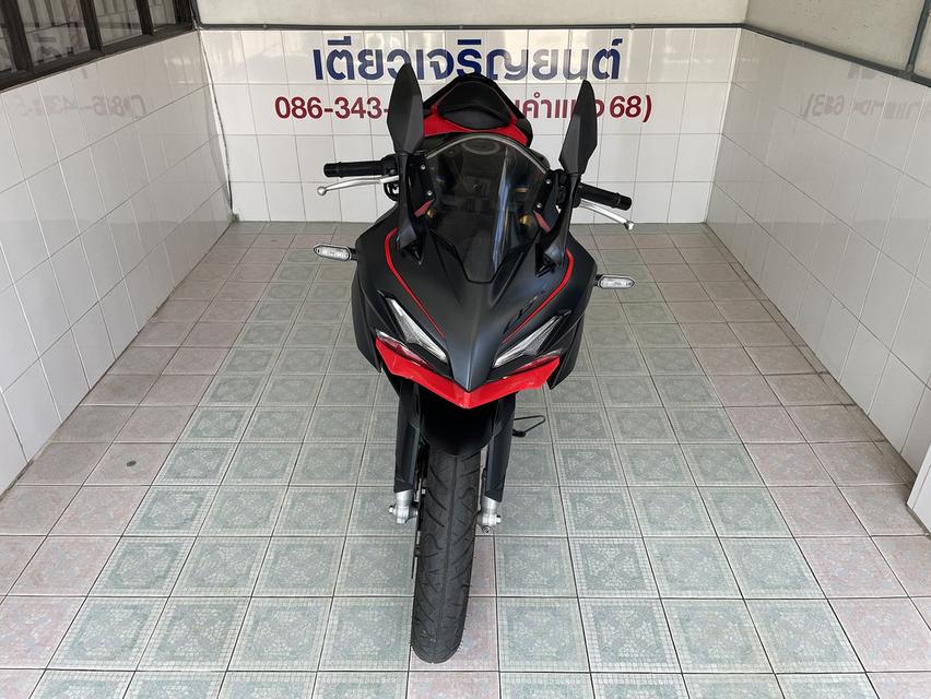 CBR150R ABS สภาพซื้อจอด ใช้งานน้อย มีรับประกัน เครื่องดี ศูนย์ดี ชุดสีสวย รถมือเดียว เอกสารครบ วิ่ง5000 ปลายปี65 2