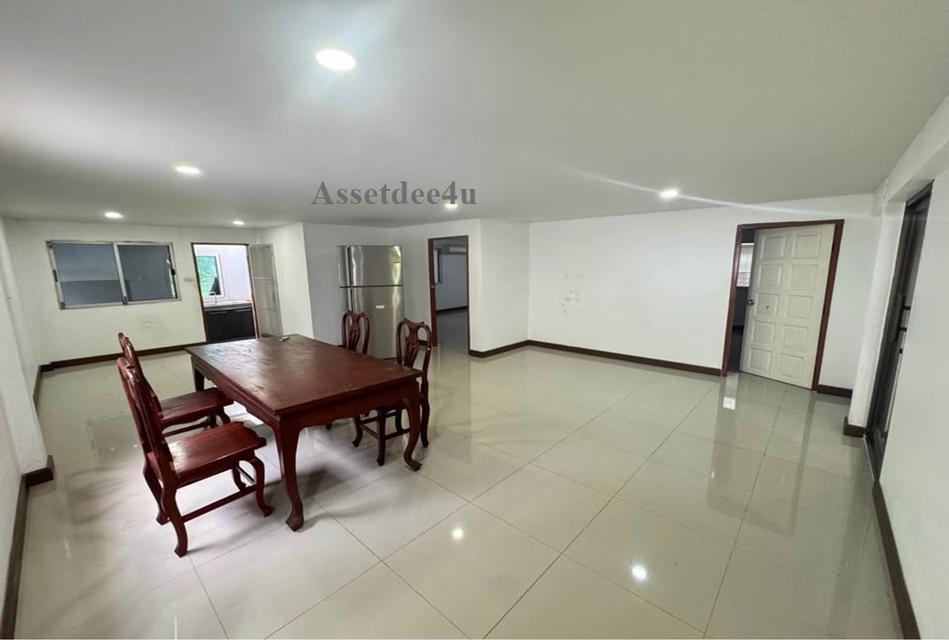 AH558 ให้เช่าบ้านเดี่ยวย่านสวนหลวง เนื้อที่ 90 ตร.ว. เมืองทอง2 พัฒนาการ53 ใกล้แอร์พอร์ตลิ้งค์ หัวหมาก ใกล้ร.ร.เตรียมพัฒน์