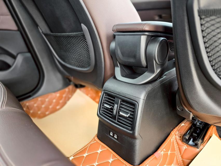 รหัสรถ CBLX8238 ✨ BMW X1 sDrive20d F48 LCI ปี 2020 (จด 2023) 13