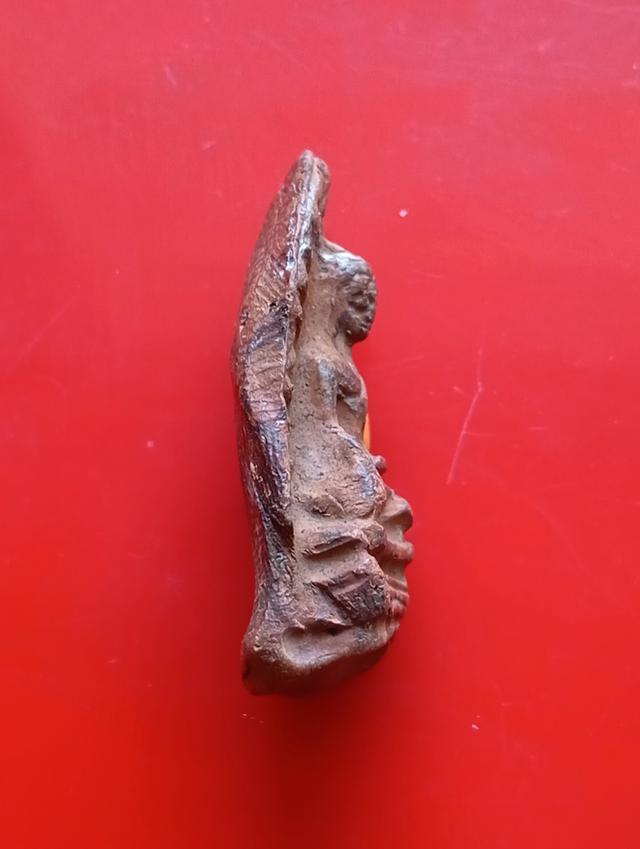 พระรอดมหาวัน กรุลำพูน รูปที่ 3