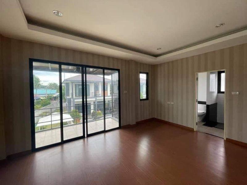 ขายบ้านเดี่ยว2ชั้น บ้านไม่เคยอาศัย หลังมุม หมู่บ้านเบญจวรรณ แกรนด์ หนองปลาไหล บางละมุง ชลบุรี. 3