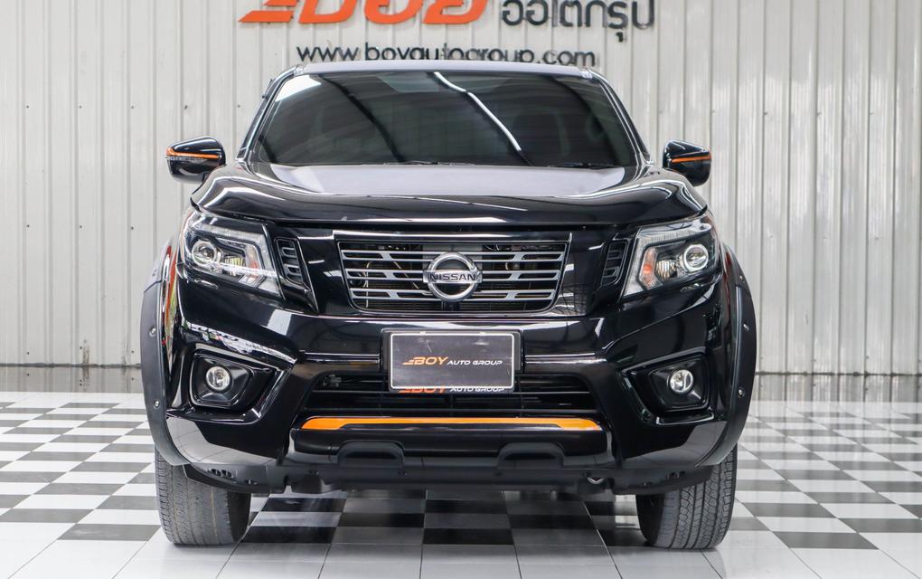 NISSAN NAVARA NP 300 KING CAB CALIBRE 2.5 E BLACK EDITION 2 2020 2