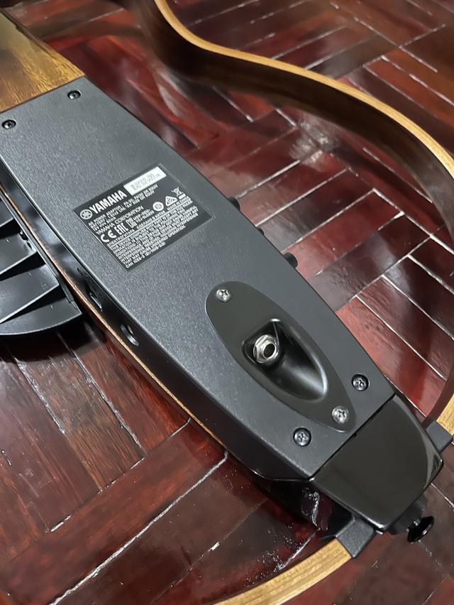 Yamaha SLG200s 7