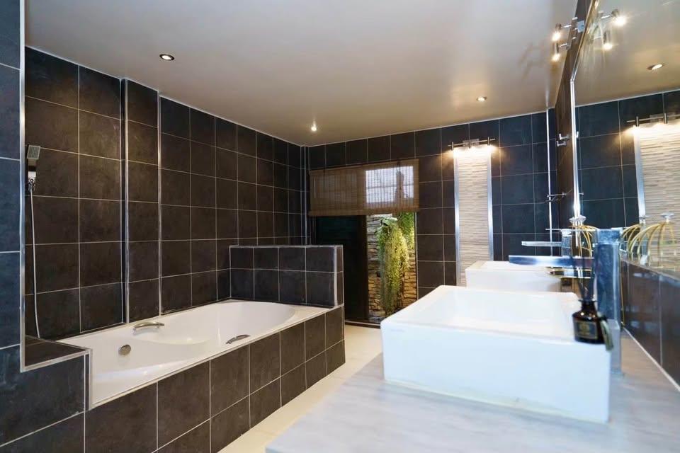Luxury Pool Villa For Rent Pattaya Hill Village 2 14