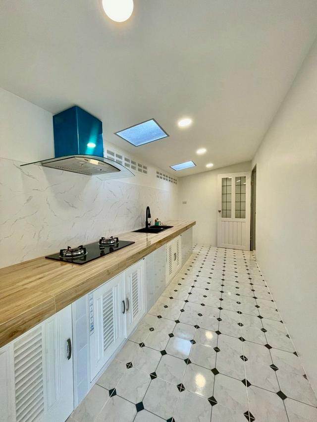 ปิดจองบ้านรีโนเวทใหม่ทั้งหลัง ทำเลติดทางออกมอเตอร์เวย์สาย7 ใกล้นิคมปิ่นทอง1 นิคมเครือสหพัฒน์ 13