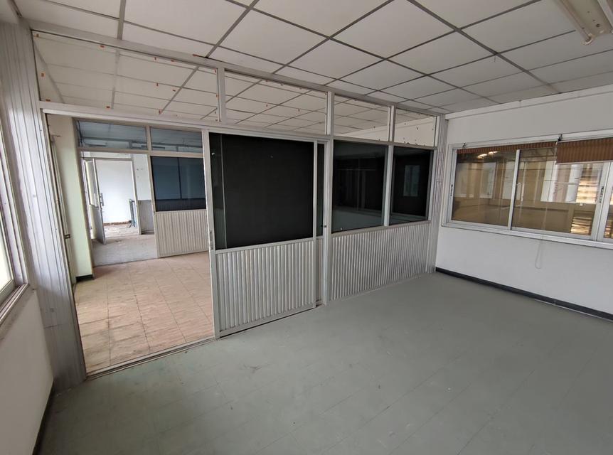 ขายที่ดินพร้อมโกดัง/โรงงาน 13