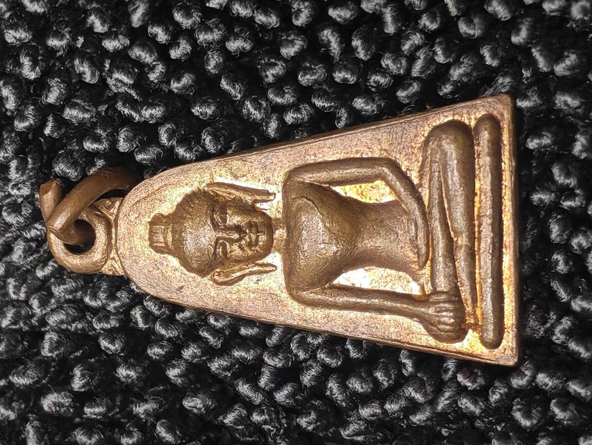 พระเครื่อง 6