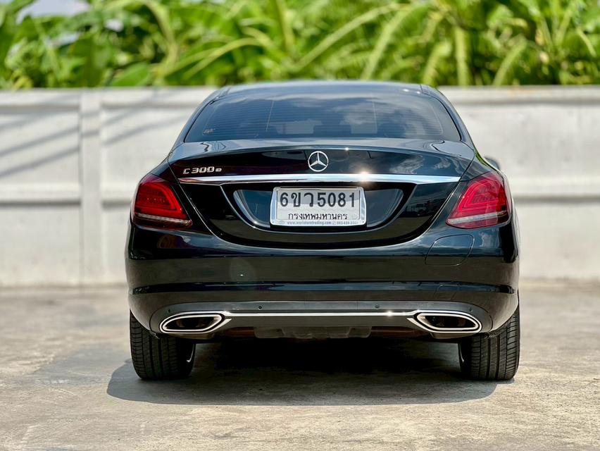 ปี 2019 BENZ C-CLASS, C300e AVANTGARDEโฉม W205 ปี14-23 สีดำ 6