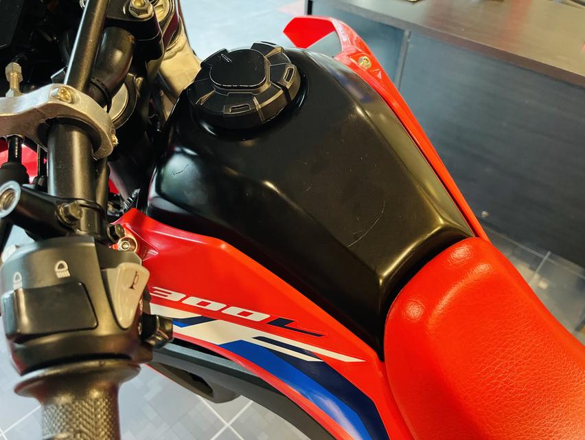 ขายรถมือเดียวCrf300l/2022 รูปที่ 18