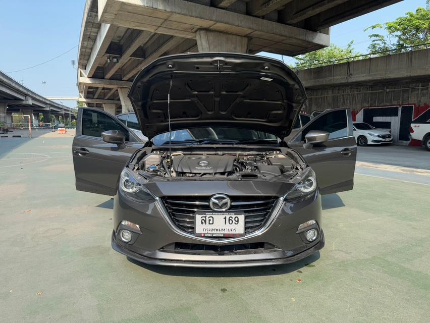 ขายรถ mazda3 2.0S Sport ปี 2015 สีน้ำตาล เกียร์ออโต้ 15