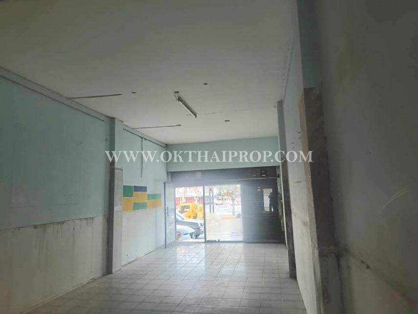ให้เช่า อาคารพาณิชย์ 4.5 ชั้น หมู่บ้านบุษบา 2 เมืองสมุทรปราการ 3