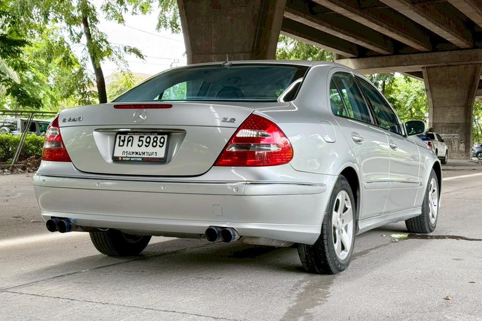 2003 Mercedes-Benz E240 W211 V6 AT ขายสด ฟรี VAT 7% เล่มทะเบียน ชุดโอนครบ รูปที่ 5